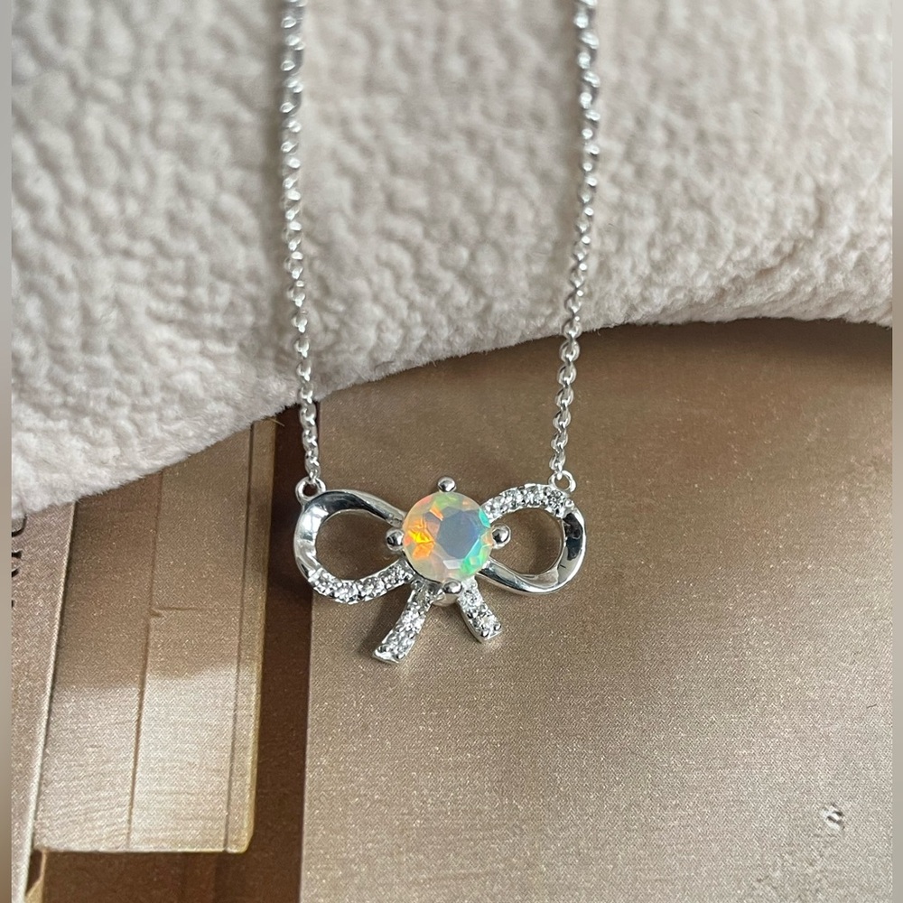 VIBES 925 Sterling Silver Natural Ethiopian Opal Necklace!!